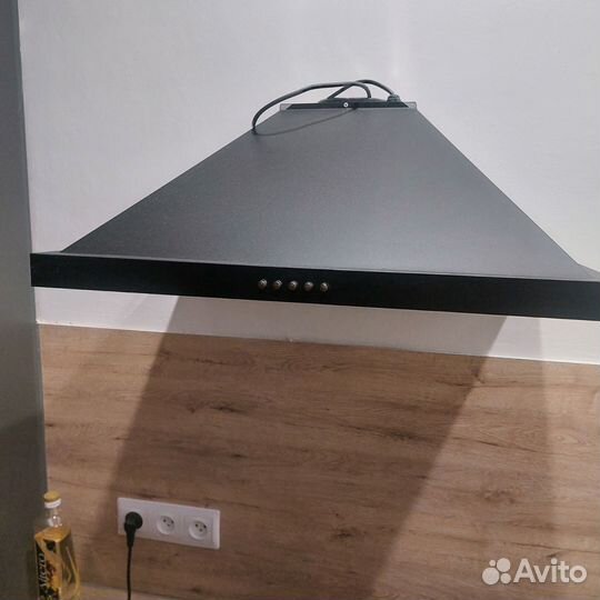 Вытяжка для кухни 60 см плоская Delonghi KT -A 100