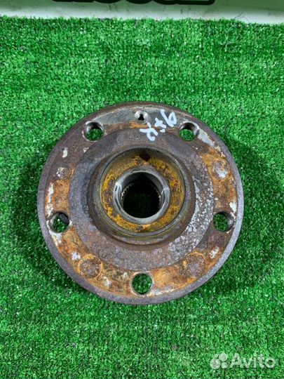 Ступица передняя Volkswagen Passat Cc 358 CDA 2012