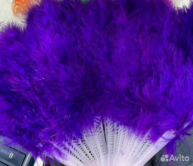 Веер из перьев