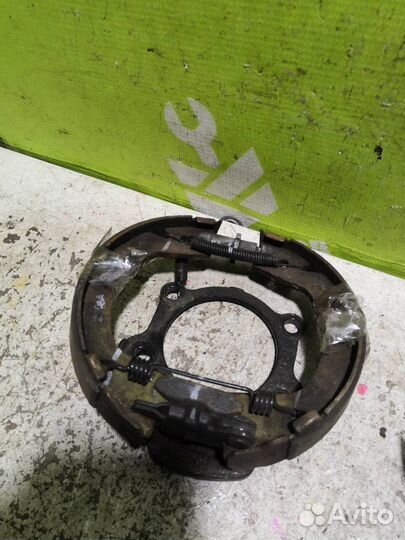 Колодки ручного тормоза к-кт Киа Оптима 3