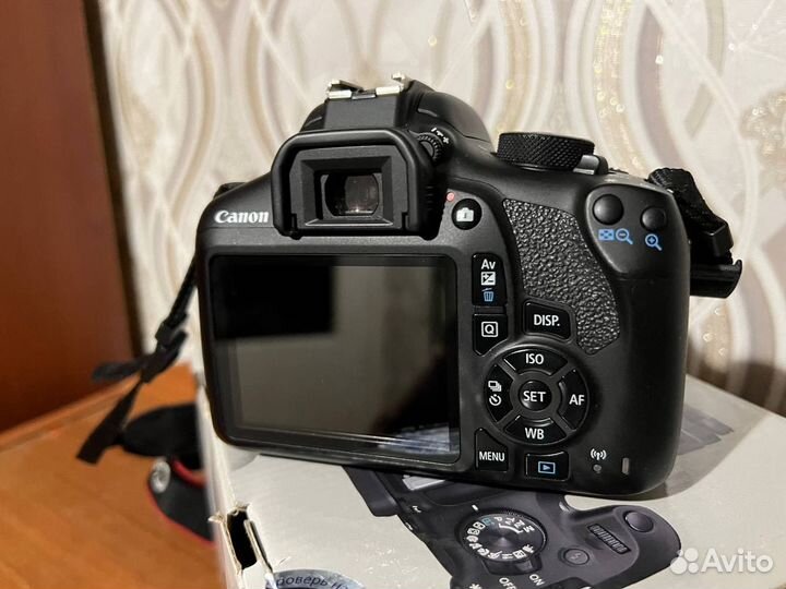 Фотоаппарат Canon EOS