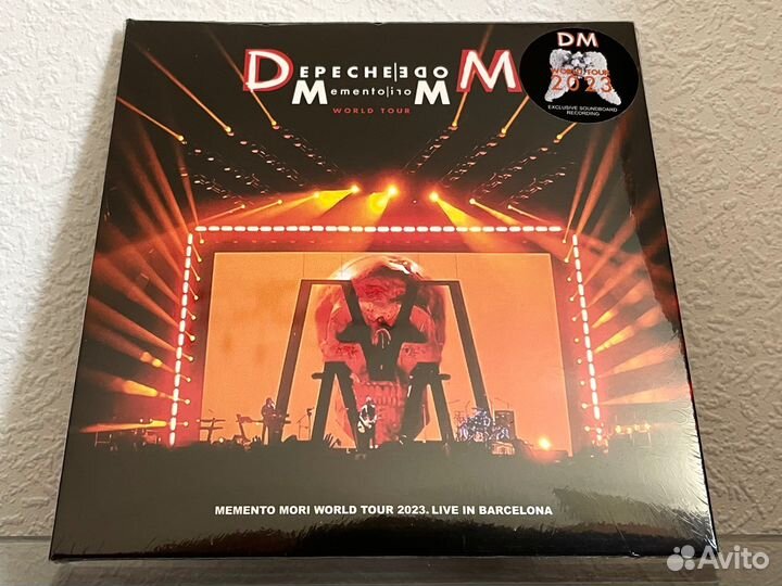 Depeche Mode memento mori live in barcelona 2023
