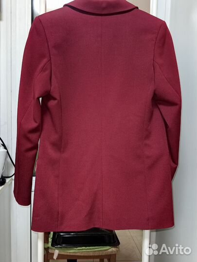 Брючный костюм женский 42 размер