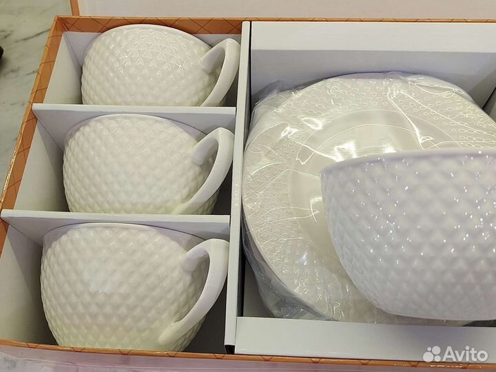 Сервиз чайный 12 предметов новый фарфоровый