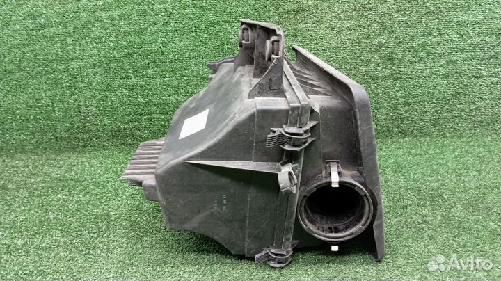 Корпус воздушного фильтра Bmw X3