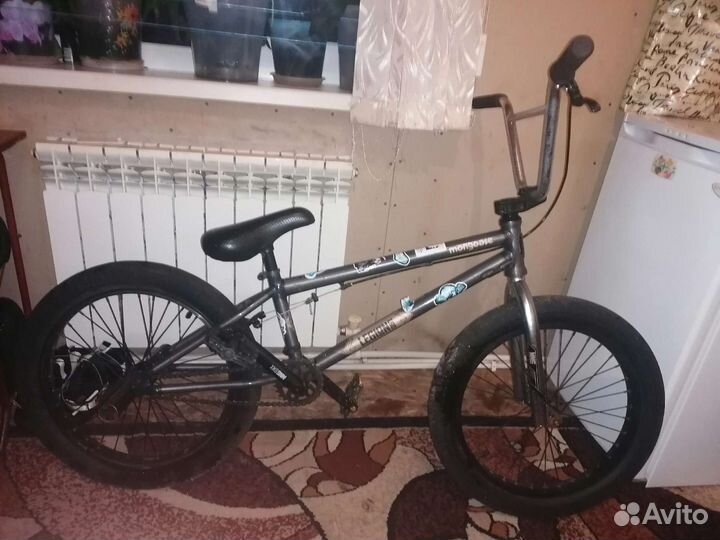 Bmx mongoose