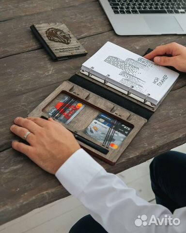 Блокнот деревянный с органайзером