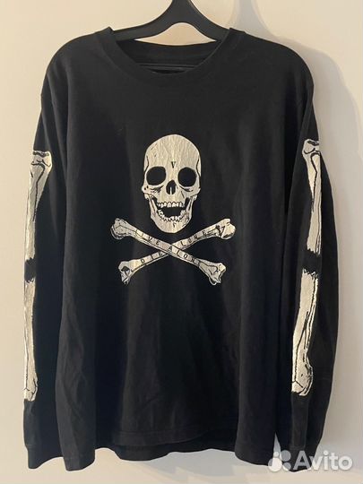 Vlone skeleton
