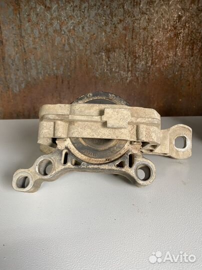 Подушка опора двигателя ford focus kuga