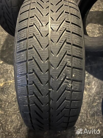 Vredestein Wintrac 4 Xtreme 235/60 R18 S