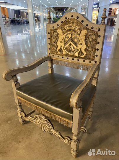 Фотозона / Трон в аренду / мебель напрокат