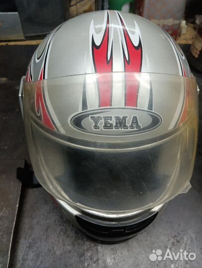 Мото шлем