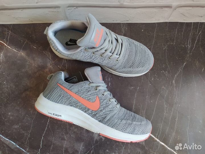 Кроссовки Nike air Zoom