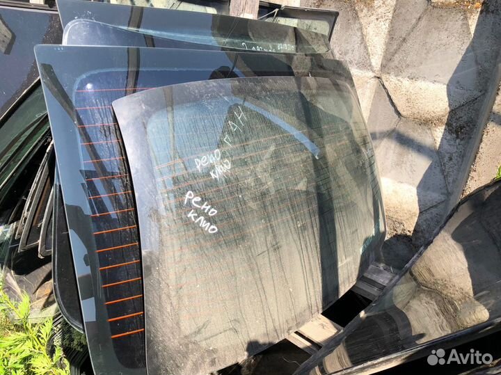 Рено клио симбол заднее ветровое стекло