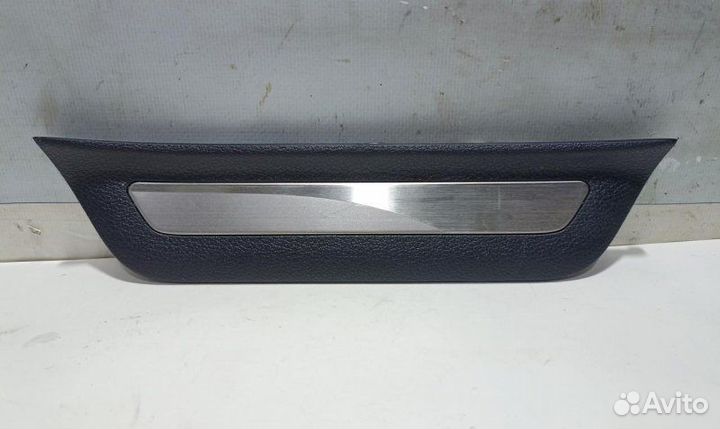Накладка ступеньки порога задняя левая Hyundai