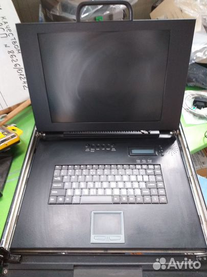 Коммутатор-консоль LKM-9358 b-en 15”LCD 1U