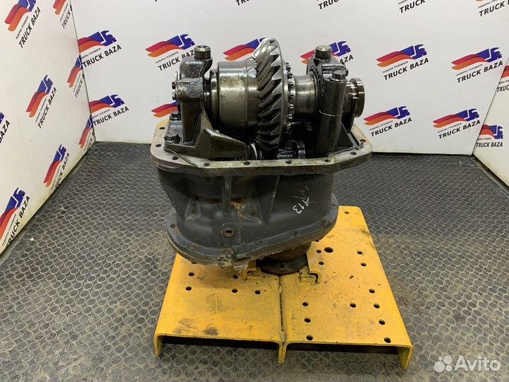 Редуктор средний HY-13120