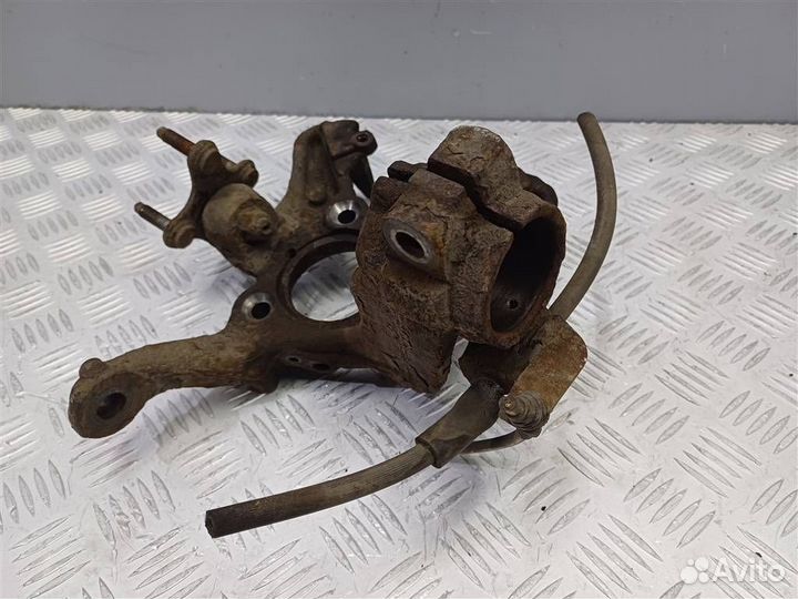 Кулак поворотный правый Skoda Yeti 1K0407256T