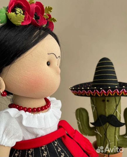 Текстильная интерьерная кукла