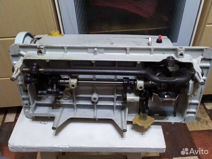 Швейная машинка Подольск 132