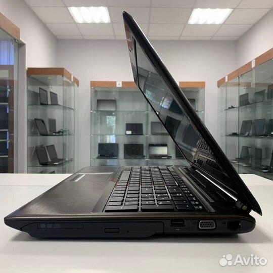 Ноутбук Msi (AMD E2/ 4gb/ Radeon 7340)