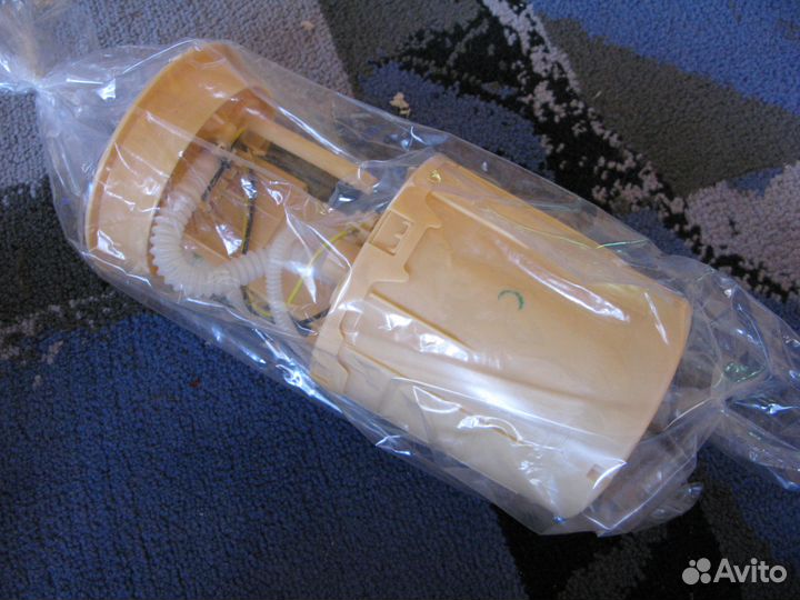 Модуль подачи топлива из бака(топливный насос) VAG