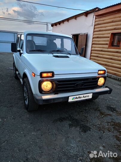 LADA 4x4 (Нива) 1.7 МТ, 1995, 180 000 км