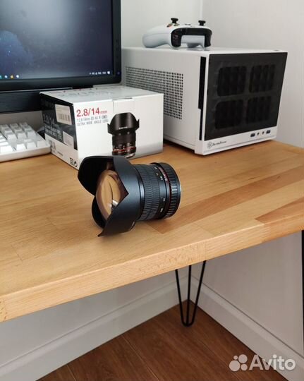 Объектив Samyang 14mm f/2.8 ED AS IF UMC Canon EF