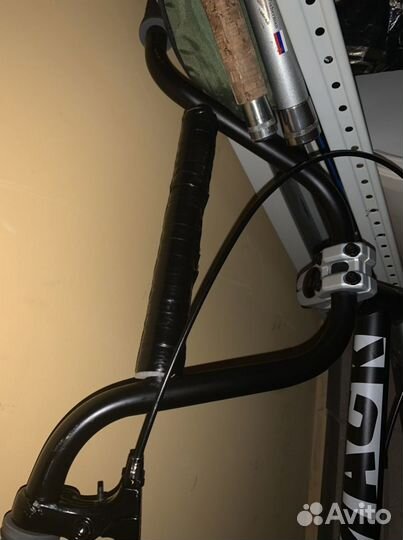 Трюковой велосипед BMX