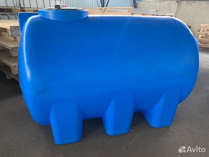 Емкость 2000 литров