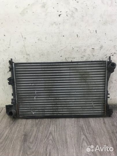 Радиатор двс Opel Vectra C Z18XE 2005