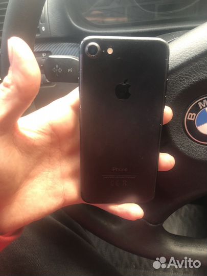 iPhone 7, 32 ГБ