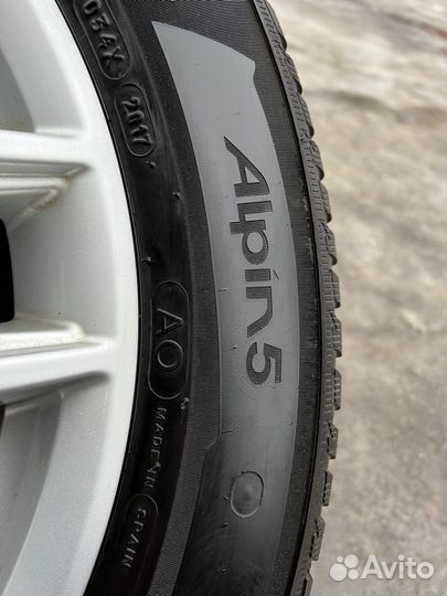 R17 Michelin Alpin 5 225/55, PCD 5x112 DIA 66.6