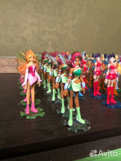 Фигурки Winx Club 2007 года киндер
