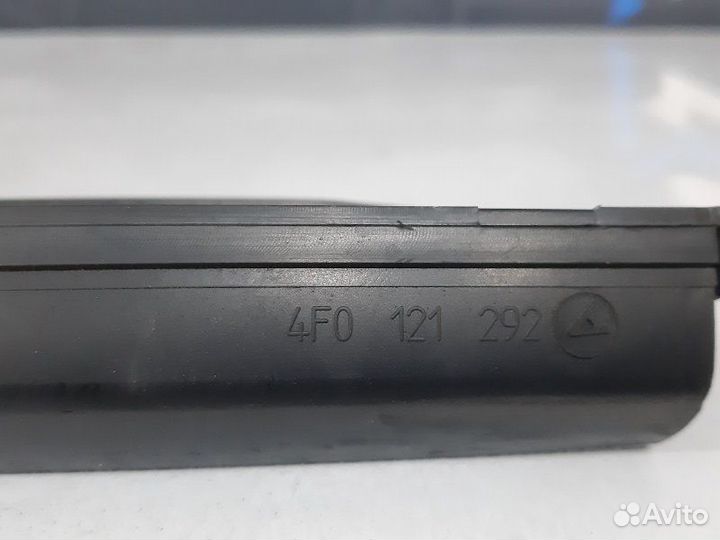 Воздуховод радиатора Audi A6 C6 AUK 2005