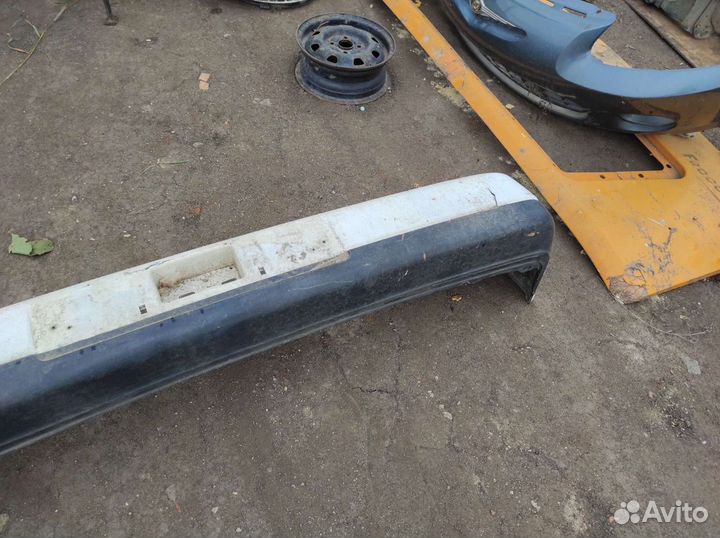 Бампер передний Ford Econovan форд эконован