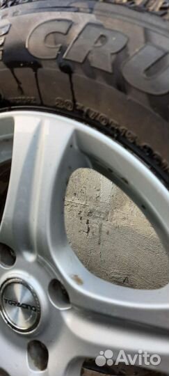 Bridgestone Ice Cruiser 7000 205/70 R15