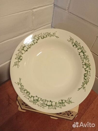 Тарелки СССР разные