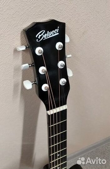 Гитара новая