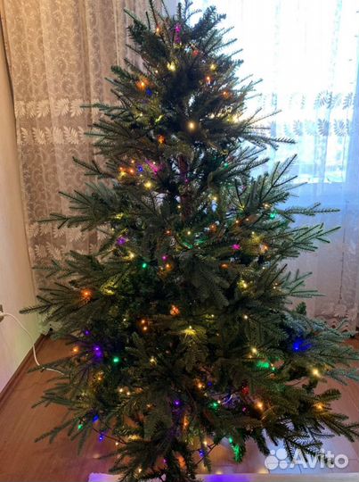 Ёлка искусственная