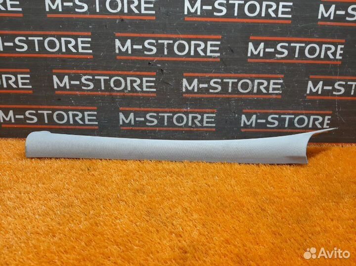 Обшивка стойки передняя левая Mercedes-Benz