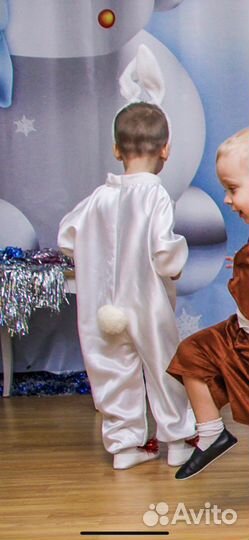 Новогодний костюм зайчика