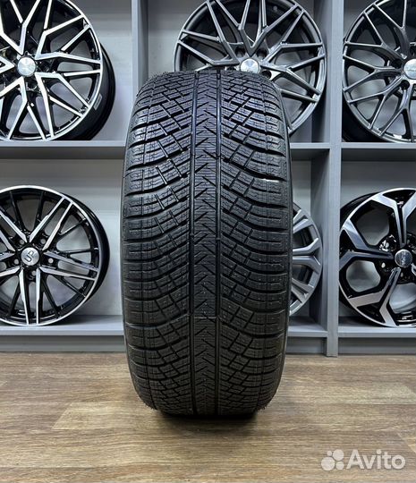 Michelin Pilot Alpin PA4 275/40 R20 106V