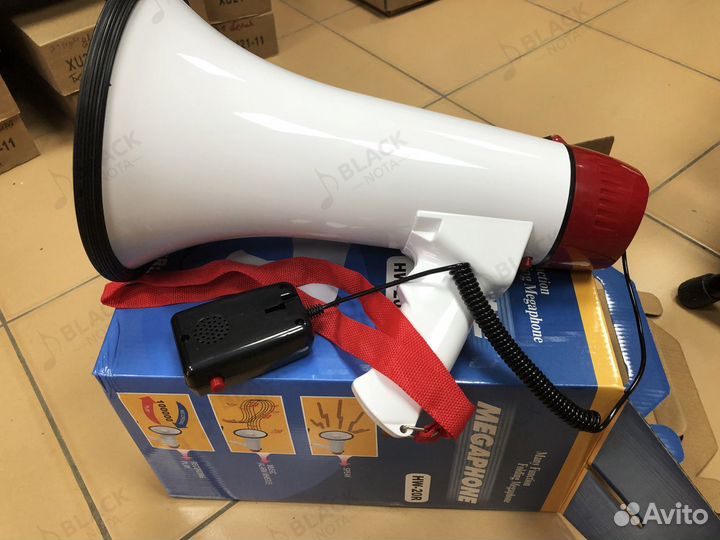 Мегафон HW-20F мощность: до 15 Вт Громкоговоритель