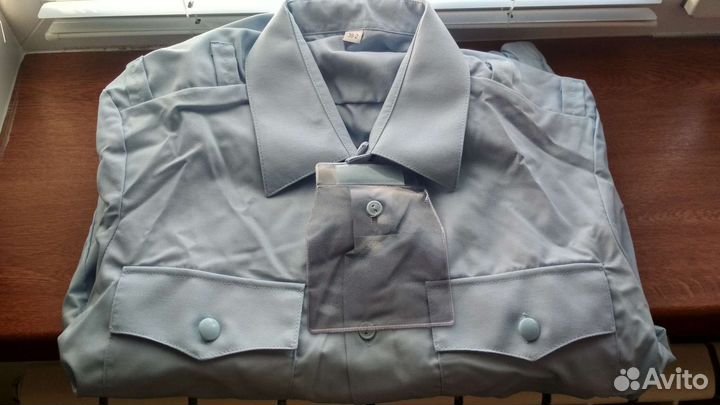 Рубашка голубая длинным рукавом омвд