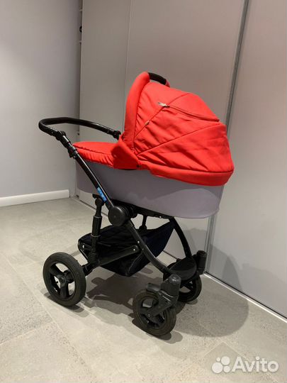 Прогулочная коляска 2 в 1