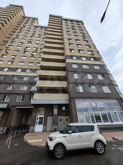 2-к. квартира, 63,4 м², 2/24 эт.