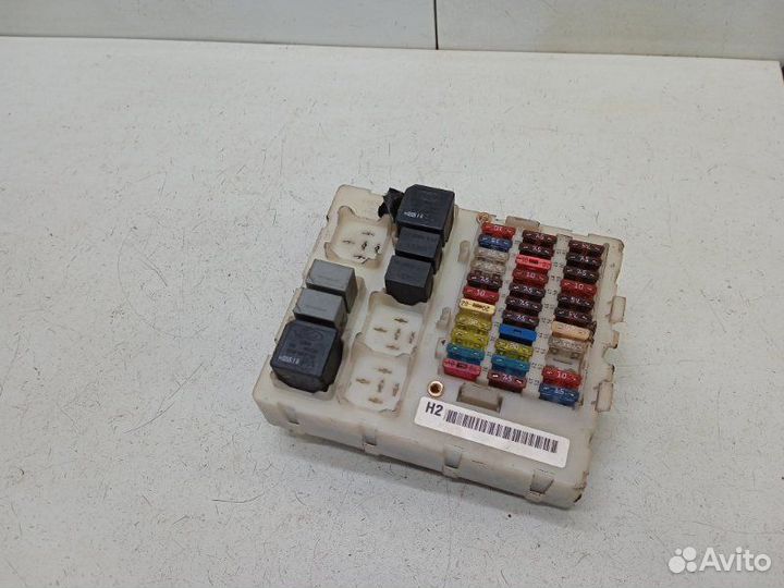 Блок предохранителей салонный Ford Focus 1 1.8