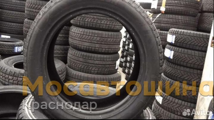 Sailun Ice Blazer Arctic SUV 215/55 R18 99H
