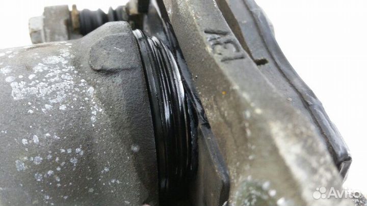 Суппорт передний правый Mitsubishi I HA1W 2006